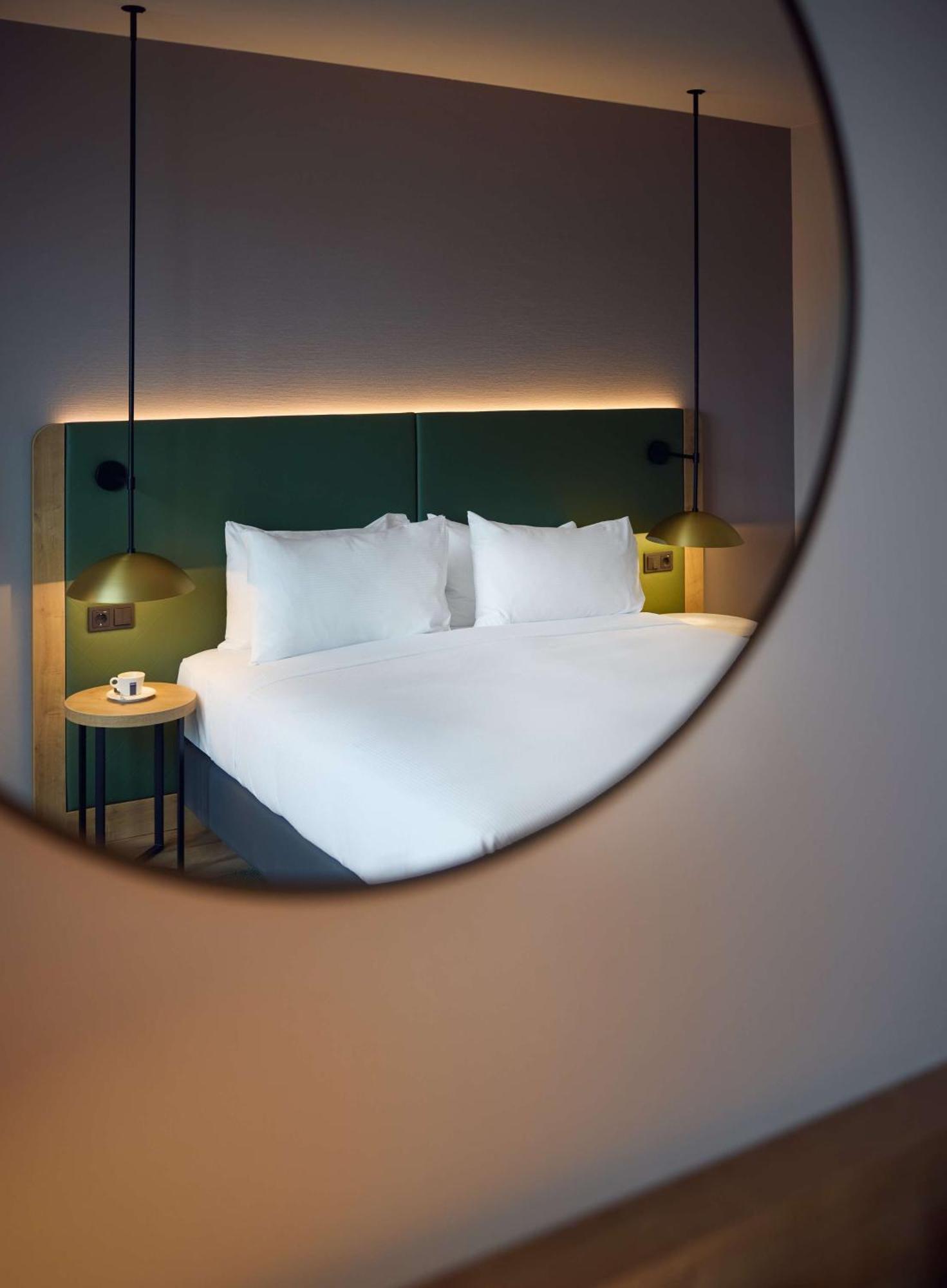 Hilton Garden Inn Лейден Екстериор снимка