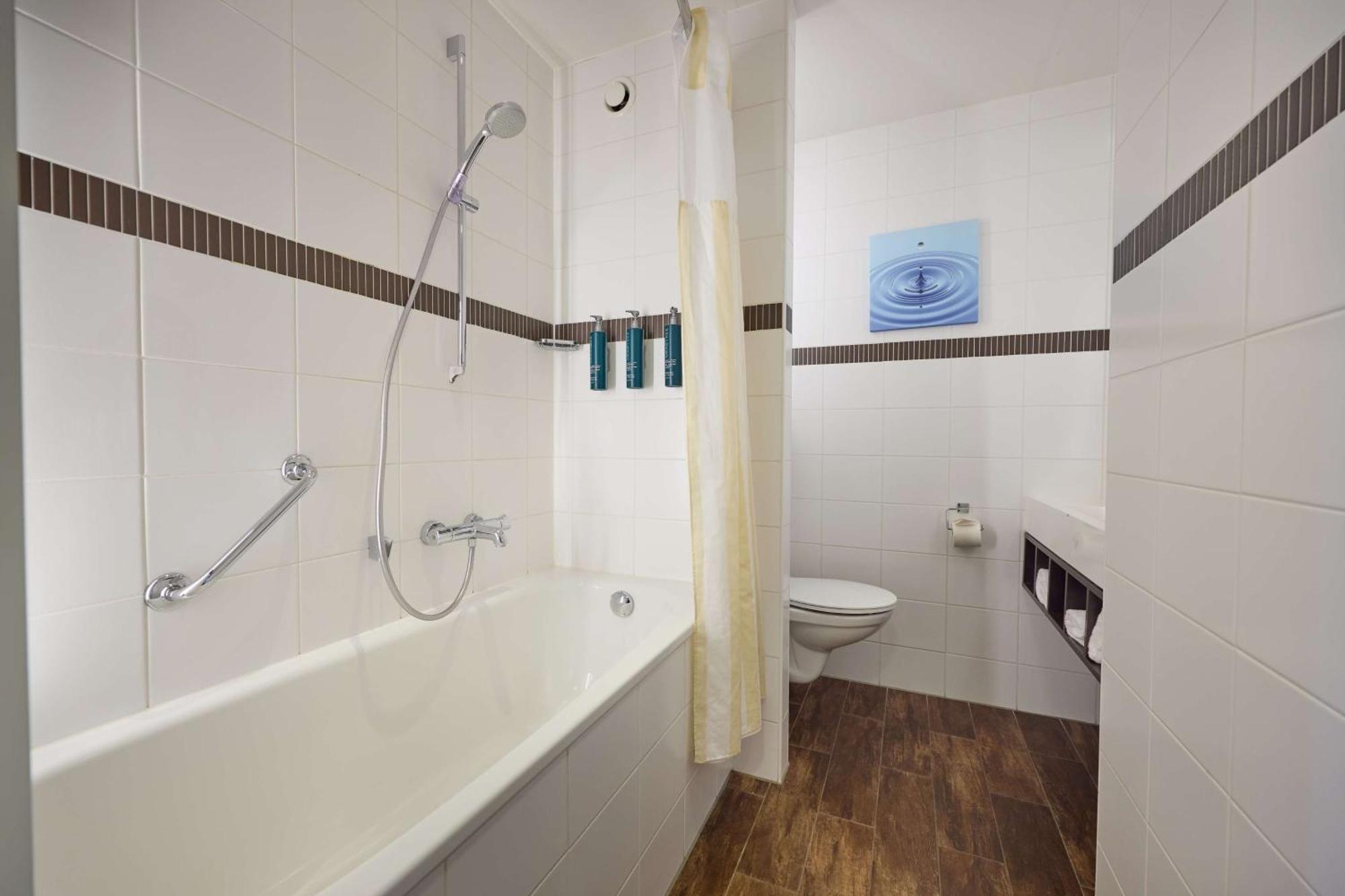 Hilton Garden Inn Лейден Екстериор снимка