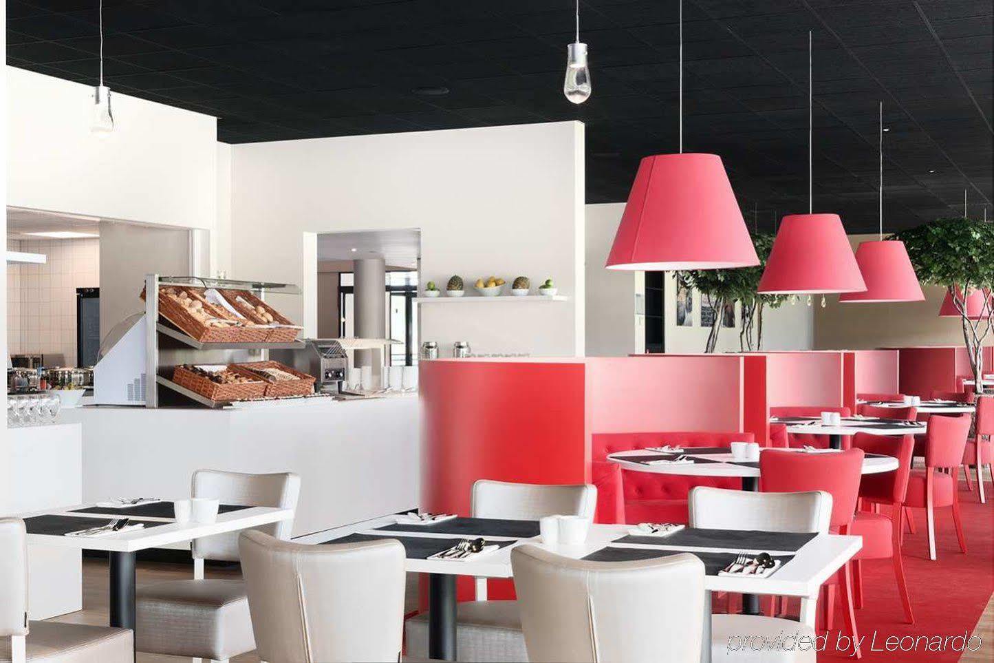 Hilton Garden Inn Лейден Екстериор снимка