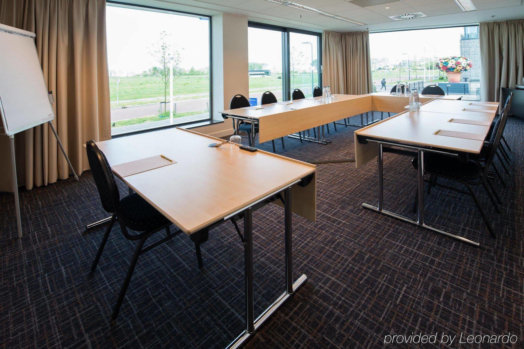 Hilton Garden Inn Лейден Екстериор снимка