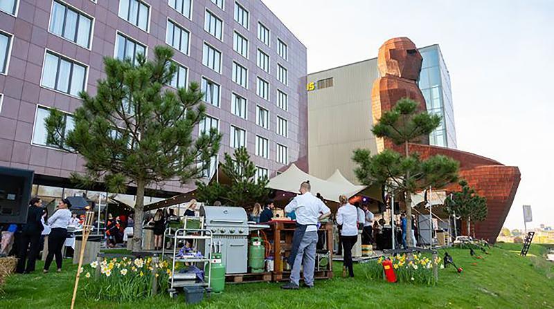 Hilton Garden Inn Лейден Екстериор снимка